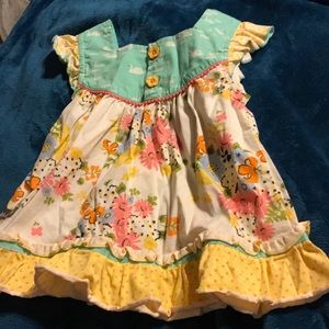 Colorful buttoned top